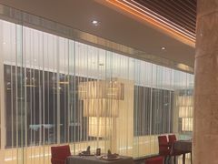 -粤尚腾香居中餐厅(首都机场希尔顿店)