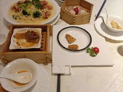 -荣粤酒家·融合粤菜·海鲜火锅