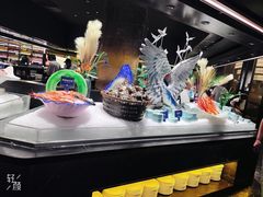 -钱小奴海鲜自助黑金店(杭州滨江龙湖店)