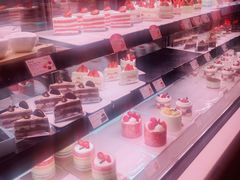 -巴黎贝甜(大宁国际商业广场店)