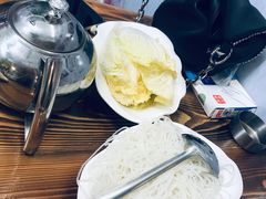 -食爺炭炉鸡煲·烧烤
