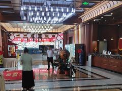 -丽苑大酒店