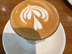 拿铁Latte-Two Birds One Stone·一石二鸟(诚品生活店)