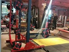 -美格菲健身中心(新都会店)