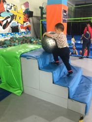 -蹦贝JumpingJack运动中心·炫飞蹦床(龙华店)