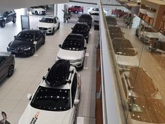 -杭州中沃沃尔沃4S店(滨江区店)