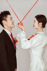 -芭莎视觉婚纱摄影(花溪店)