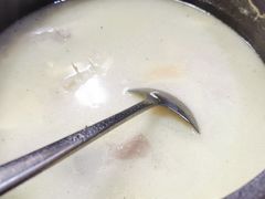 砂锅雅鱼-干老四雅鱼饭店(滨江西路店)