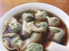 荠菜肉大馄饨-吴家馄饨