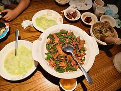-爱碗亭·鲜炒湖南菜(壹城中心店)
