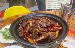 Honghu Ginger-Scallion Duck