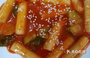 Stir-Fried Noodles with Rice Cake