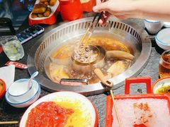 -醉董牛川派鲜肉自选火锅(烟台店)