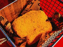 芝士球-BHC炸鸡(明洞总店)