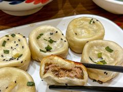 -李与白包子铺(桐梓林店)