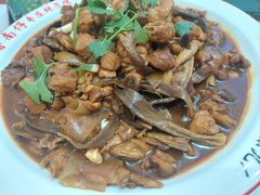 -鲁南仔·滕州炒鸡(经三路店)