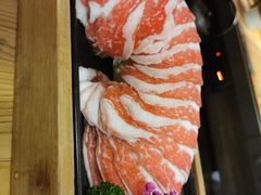 凑凑肥牛-湊湊火锅·茶憩(杭州湖滨银泰in77店)