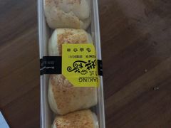 -顶东面包花园·生日蛋糕(世博店)