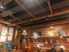-巴卤社老火锅(财富店)