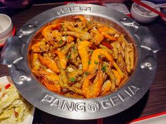 -胖哥俩肉蟹煲(济南世茂国际广场店)