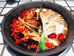 -贰回巷火锅馆(钟楼店)