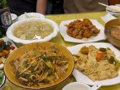 -小锅饭豆腐馆(太原街店)