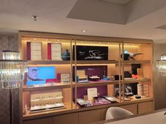 -茂昌眼镜(南京东路店)