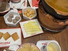 -阿润打边炉·鲜切鸡煲(华漕店)