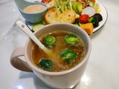 -丽莎沙拉轻食餐厅(国贸店)