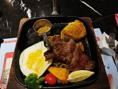 -半秋山西餐厅(巴南万达广场店)