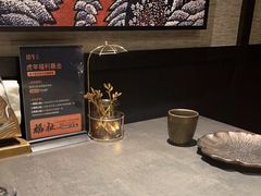 -铭牛烧肉·和牛海鲜自助(高新月牙湖店)
