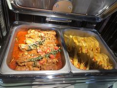 -唐拉雅秀酒店-西锦汇空中BBQ·思创餐厅