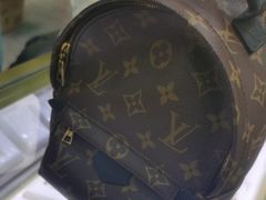 -海星奢选二手奢侈品手表包包鉴定回收寄卖(墨玉南路店)