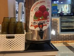 -红渡小香·牛肉麻辣香锅(车站南路店)