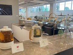-上海宝宁宝马4S店