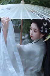 -一揽芳华汉服旗袍体验馆(拙政园店)