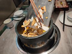 -野·大山里野生菌石锅土鸡(益田假日店)