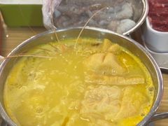 -杨老板·海鲜集市火锅·鲜切牛肉(中防万宝店)