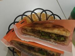-驴公驴婆(曹杨店)