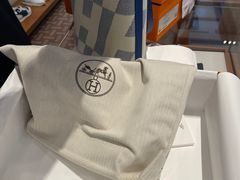 -HERMES(湖滨银泰in77店)