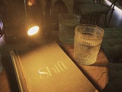 -Shift cocktail bar鸡尾酒吧