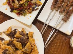 火爆羊脸-阿拉木汗餐厅(山大路店)
