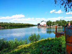 -稻香湖景欢乐岛温泉城堡