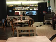 大堂-必胜客(东大桥店)