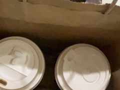 -星巴克(浦东机场T2到达店)