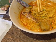 -Ongtong Khaosoi Ari Branch