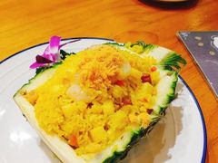普吉岛菠萝炒饭-Jenny House 珍妮屋新派食堂(美吉特店)