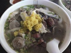 -潮镇老尾牛杂(环城西路店)