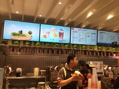 -CoCo都可(湖滨银泰店B区店)