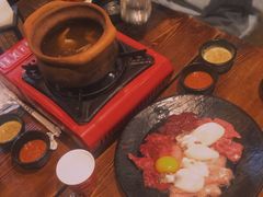 -Show Neua Thai Street Food
